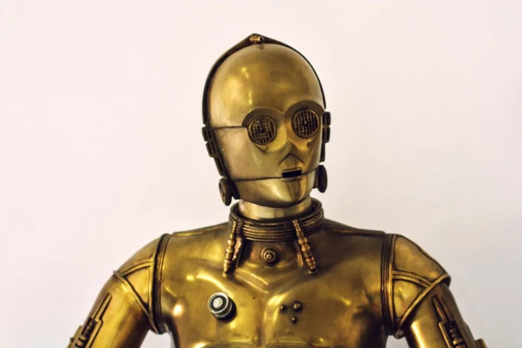 Progresele din robotică: Cum vor deveni roboții parte din viața noastră zilnică Photo Robot assistant