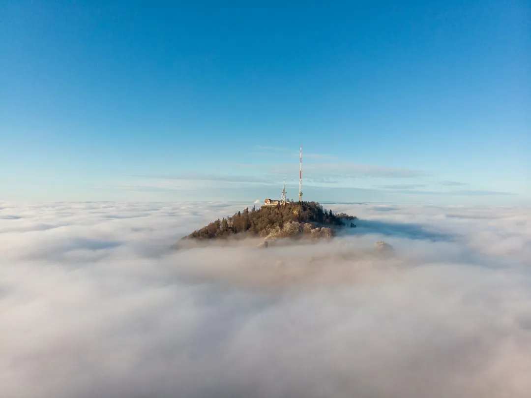 Photo 5G Tower