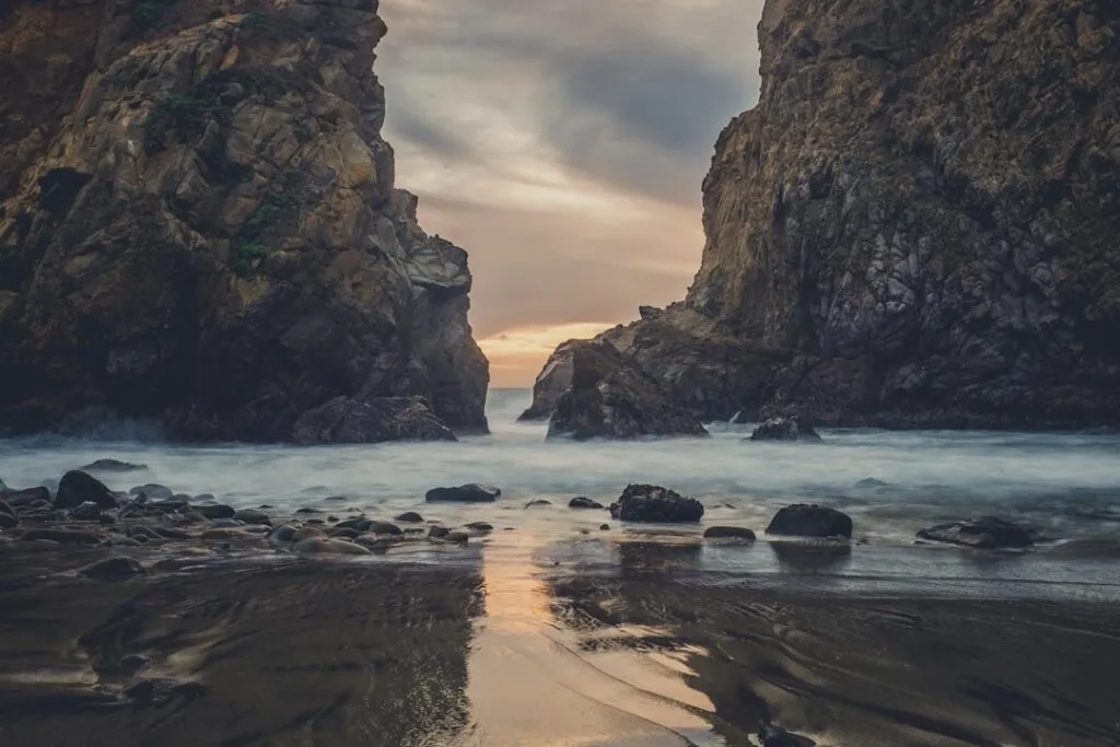 Photo Beach and mountain