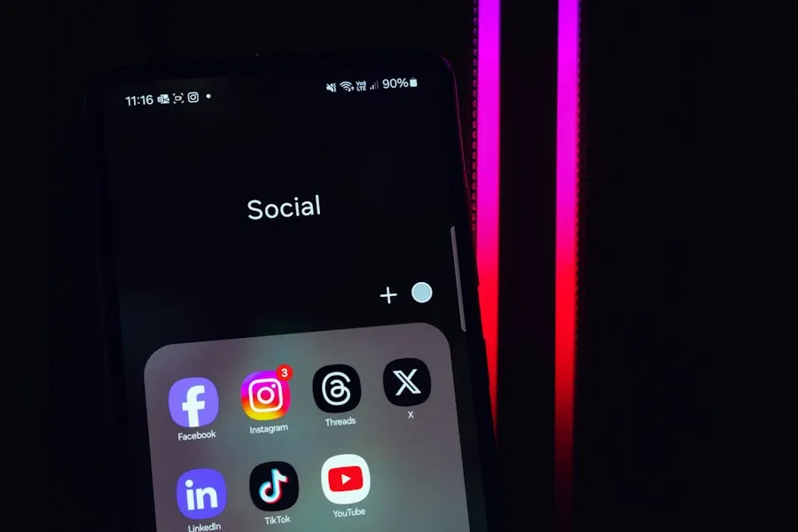 Photo common social media mistakes